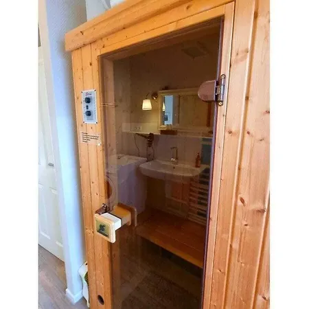 Zingstrose Comfortable Holiday home *